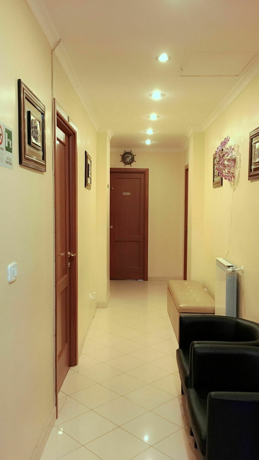 Zhihua Guest House روما المظهر الخارجي الصورة
